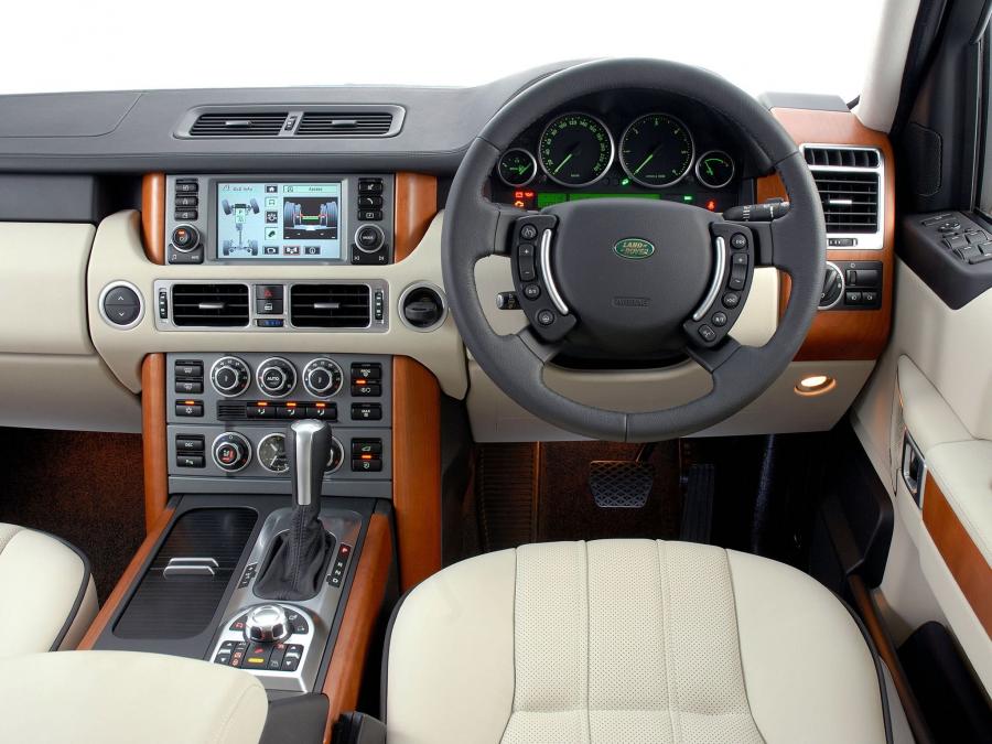  Land Rover Range Rover Vogue 2005 года  (ZA) (фото 8 из 10)